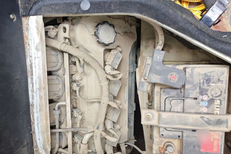 Used HYOSOW H6 2016 1.8L Comfort Version M18A Engine Bay Left
