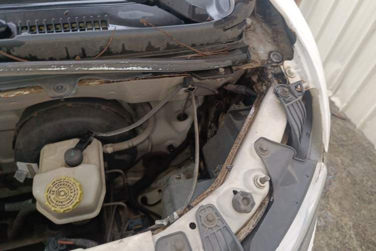 Used HYOSOW H6 2016 1.8L Luxury M18A Engine Bay Left