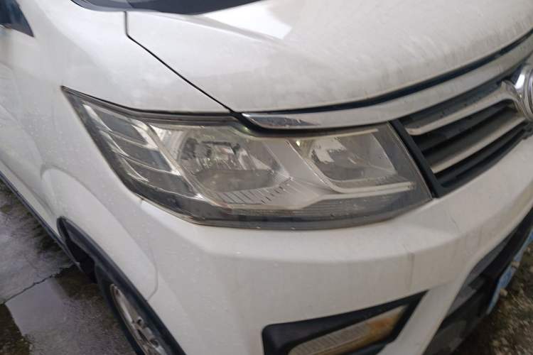 Used HYOSOW H6 2016 1.8L Luxury M18A Right Front Headlight