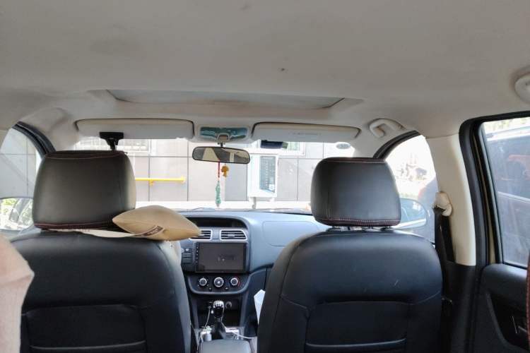 Used HYOSOW S2 2014 1.5L Manual Prestige Version China IV Headliner