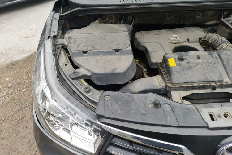 Used HYOSOW S2 2014 1.5L Manual Prestige Version China IV Engine Bay Right