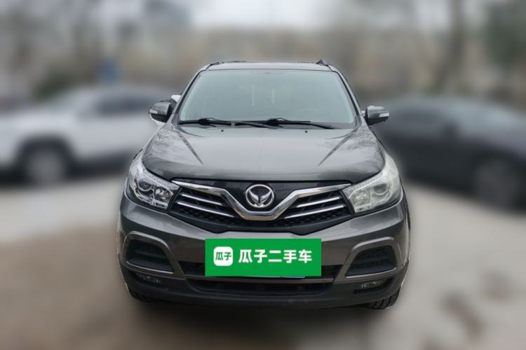 Used HYOSOW S2 2014 1.5L Manual Prestige Version China IV Front