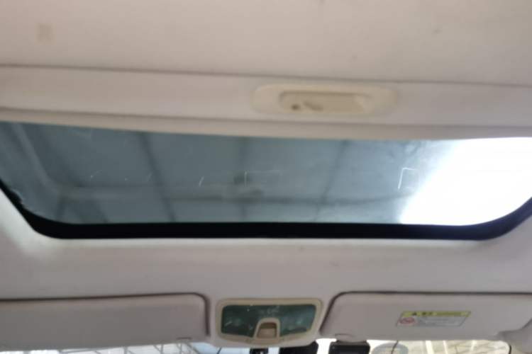 Used HYOSOW S2 2014 1.5L Manual Luxury Edition China IV Headliner