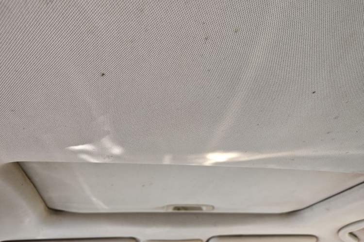Used HYOSOW S2 2014 1.5L Manual Luxury Edition China IV Headliner