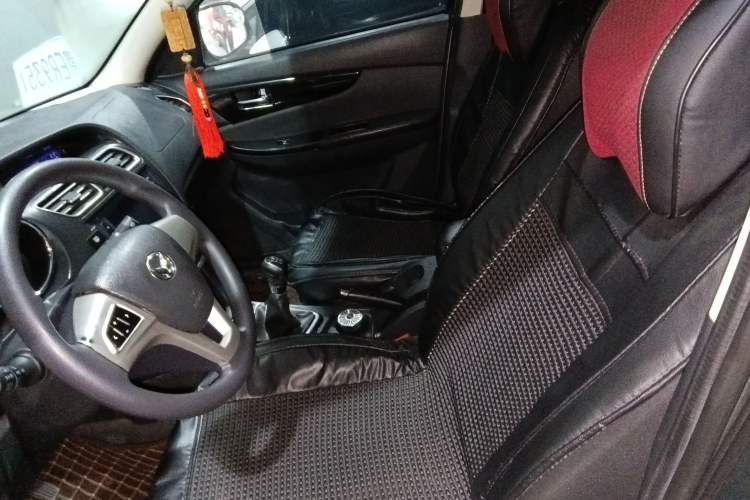 Used HYOSOW S2 2014 1.5L Manual Comfort Version China IV Emission Standard Left Front Seat