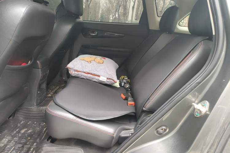 Used HYOSOW S2 2014 1.5L Manual Prestige Version China IV Left Rear Seat