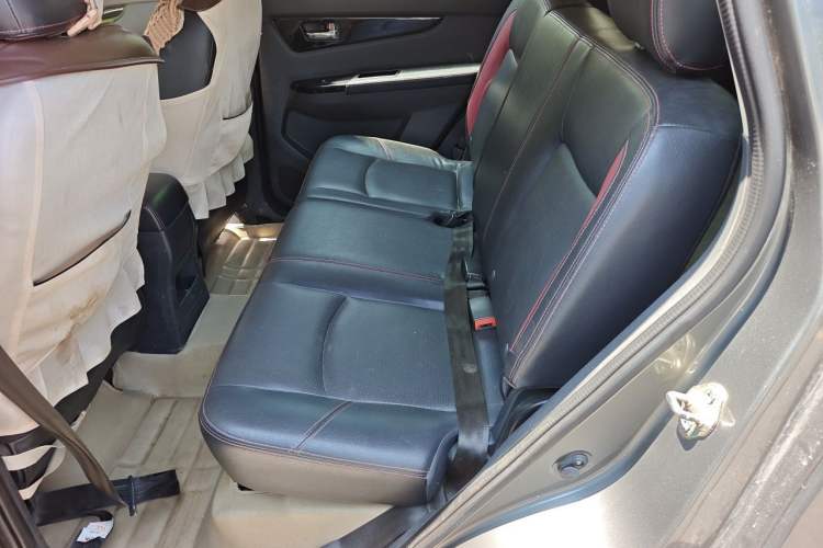 Used HYOSOW S2 2014 1.5L Manual Luxury Edition China IV Left Rear Seat