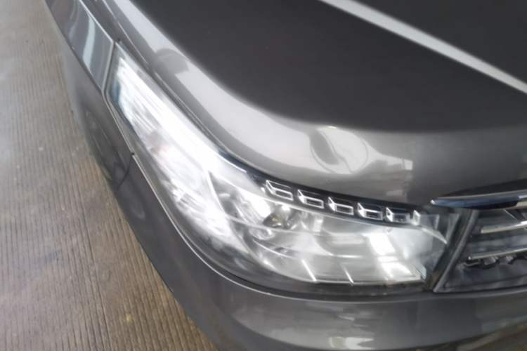 Used HYOSOW S2 2014 1.5L Manual Luxury Edition China IV Right Front Headlight