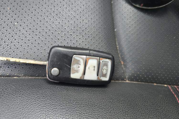 Used HYOSOW S2 2014 1.5L Manual Luxury Edition China IV Vehicle Key