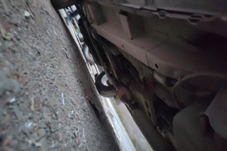 Used HYOSOW S2 2014 1.5L Manual Comfort Version China IV Emission Standard Chassis Rear Left