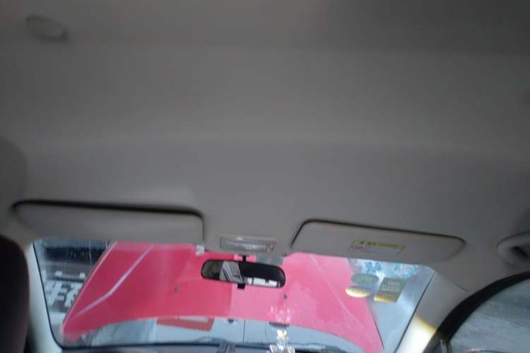 Used HYOSOW S2 2014 1.5L Manual Comfort Version China IV Emission Standard Headliner
