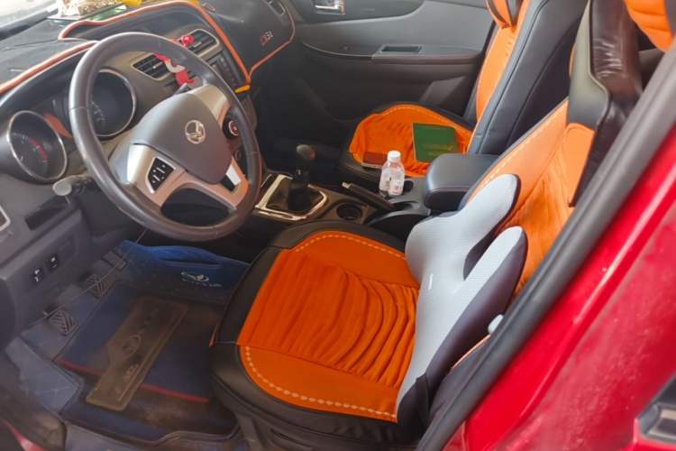 Used HYOSOW S2 2014 1.5L Manual Comfort Version China IV Emission Standard Left Front Seat