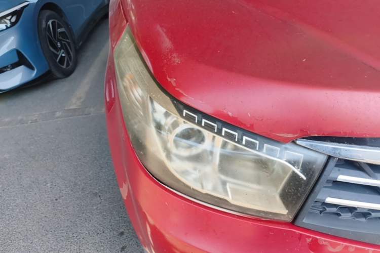 Used HYOSOW S2 2014 1.5L Manual Comfort Version China IV Emission Standard Right Front Headlight