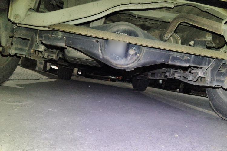 Used HYOSOW S2 2014 1.5L Manual Comfort Version China IV Emission Standard Chassis Rear