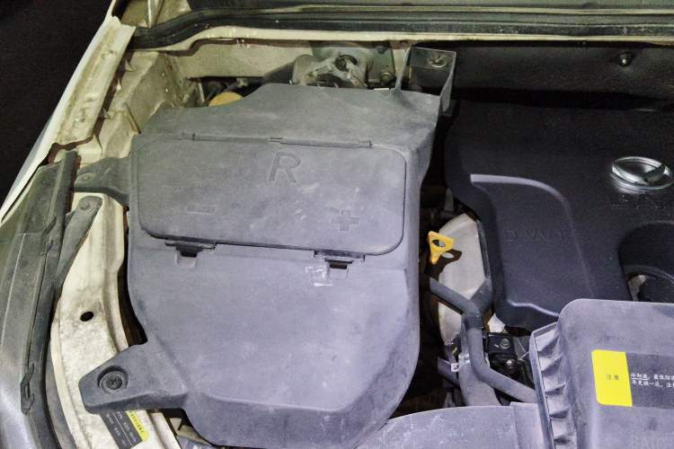 Used HYOSOW S2 2014 1.5L Manual Comfort Version China IV Emission Standard Engine Bay Right