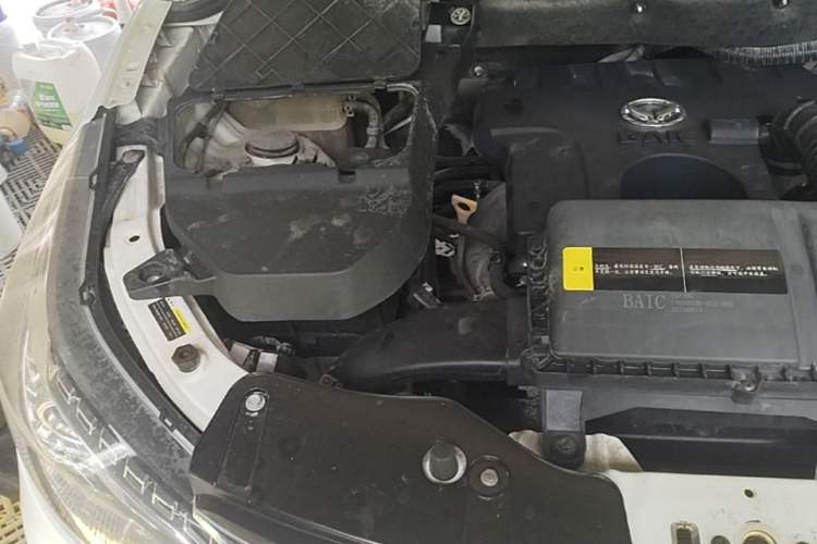Used HYOSOW S2 2014 1.5L Manual Comfort Version China IV Emission Standard Engine Bay Right