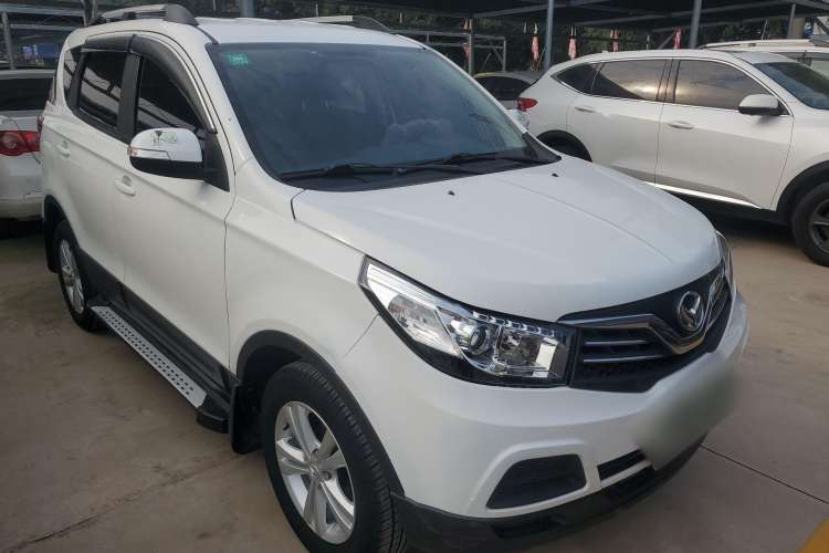Used HYOSOW S2 2014 1.5L Manual Comfort Version China IV Emission Standard Front Right 45 Deg