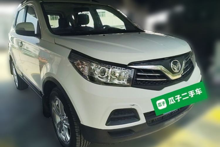 Used HYOSOW S2 2014 1.5L Manual Comfort Version China IV Emission Standard Front Right 45 Deg