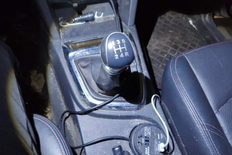 Used HYOSOW S2 2014 1.5L Manual Base Version China IV Gear Lever