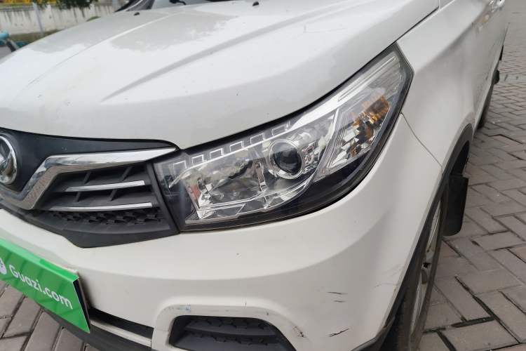 Used HYOSOW S2 2014 1.5L Manual Comfort Version China IV Emission Standard Left Front Headlight