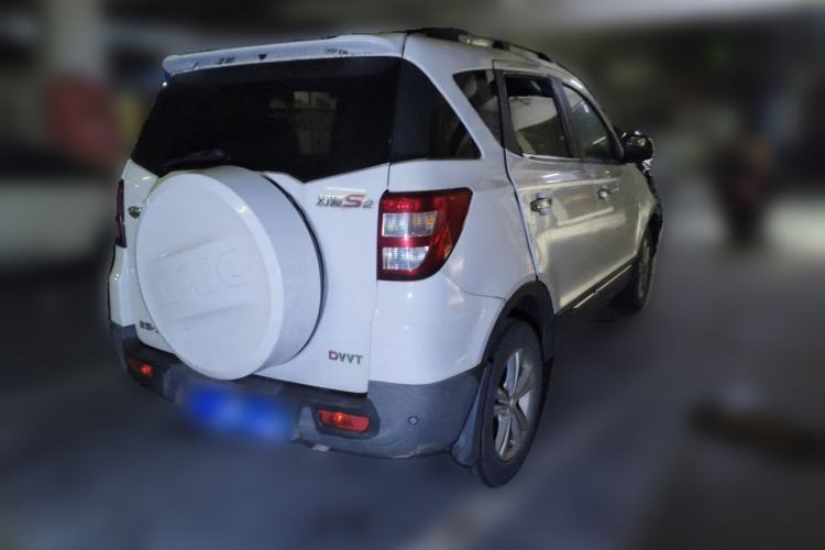 Used HYOSOW S2 2014 1.5L Manual Base Version China IV Rear Right 45 Deg