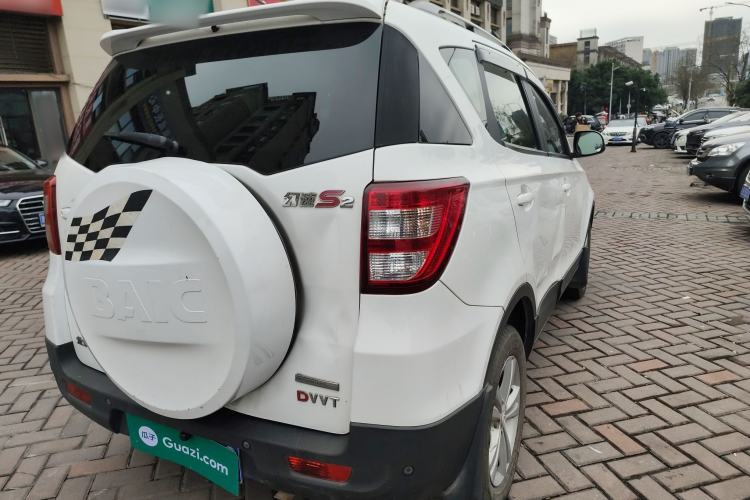 Used HYOSOW S2 2014 1.5L Manual Comfort Version China IV Emission Standard Rear Right 45 Deg