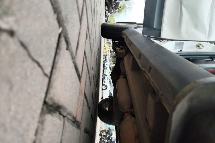 Used HYOSOW S2 2014 1.5L Manual Comfort Version China IV Emission Standard Right Side Sill