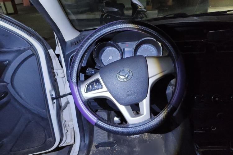 Used HYOSOW S2 2014 1.5L Manual Base Version China IV Steering Wheel
