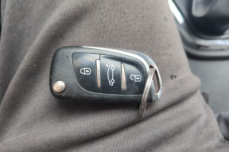 Used HYOSOW S2 2014 1.5L Manual Luxury Edition China IV Vehicle Key