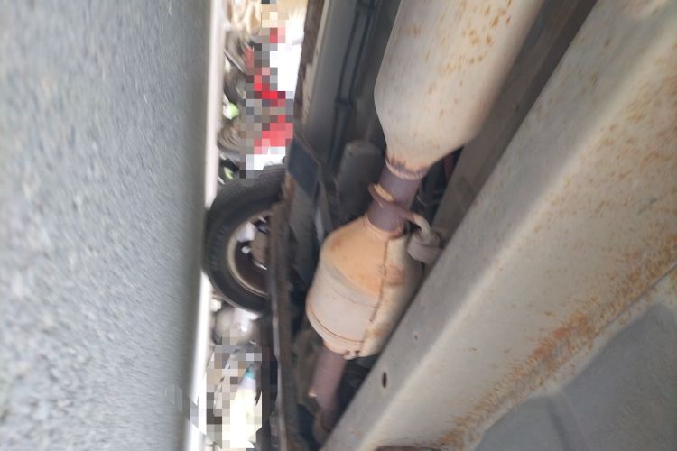 Used HYOSOW S2 2014 1.5L Manual Comfort Version China IV Emission Standard Chassis Front Right