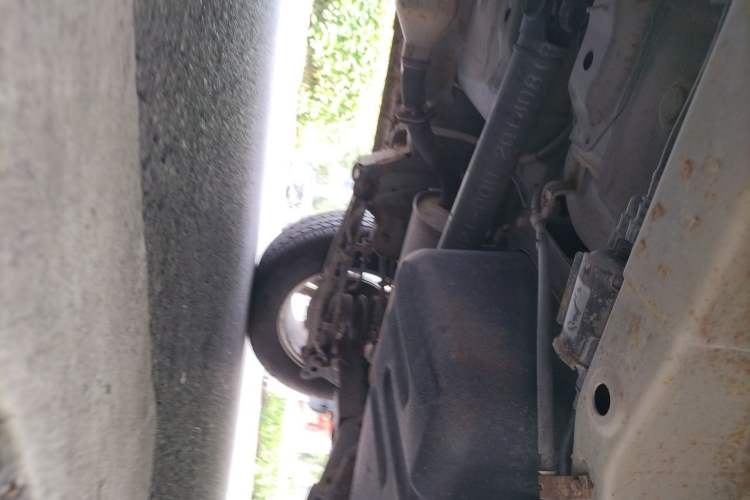 Used HYOSOW S2 2014 1.5L Manual Comfort Version China IV Emission Standard Chassis Rear Left