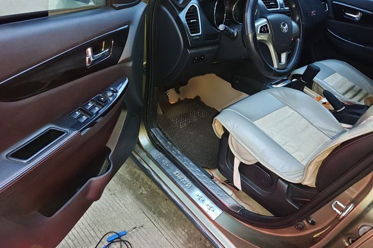Used HYOSOW S2 2015 1.5L Manual Luxury Edition China IV Driver Seat