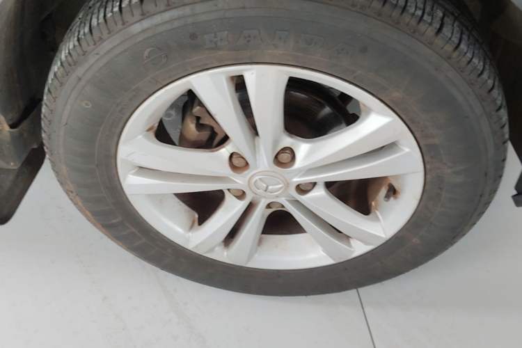 Used HYOSOW S2 2015 1.5L Manual Luxury Edition China IV Right Front Wheel Hub