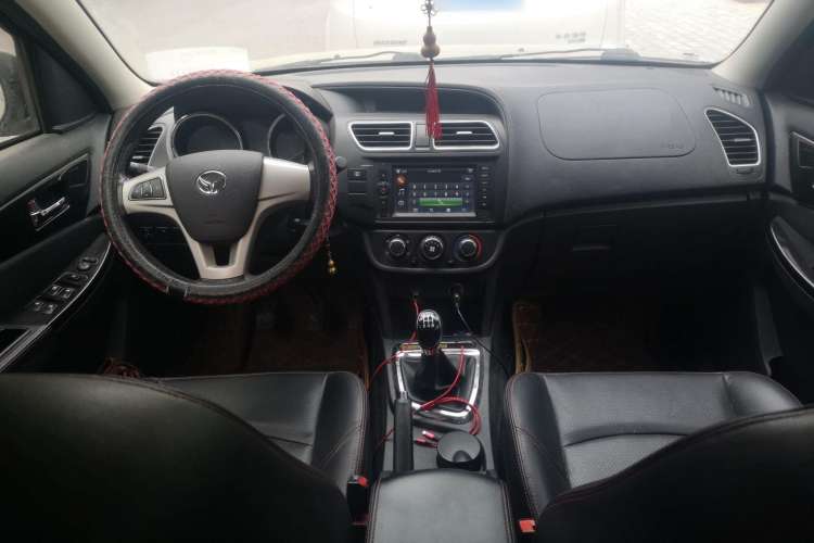 Used HYOSOW S2 2015 1.5L Manual Luxury Edition China IV Center Console