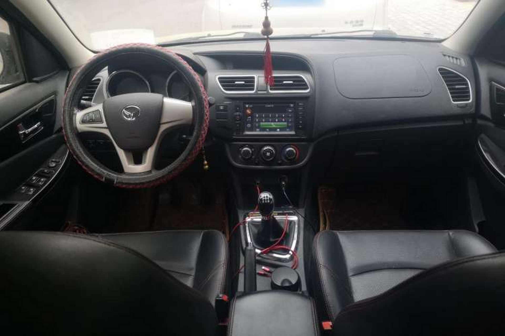 Used HYOSOW S2 2015 1.5L Manual Luxury Edition China IV Center Console