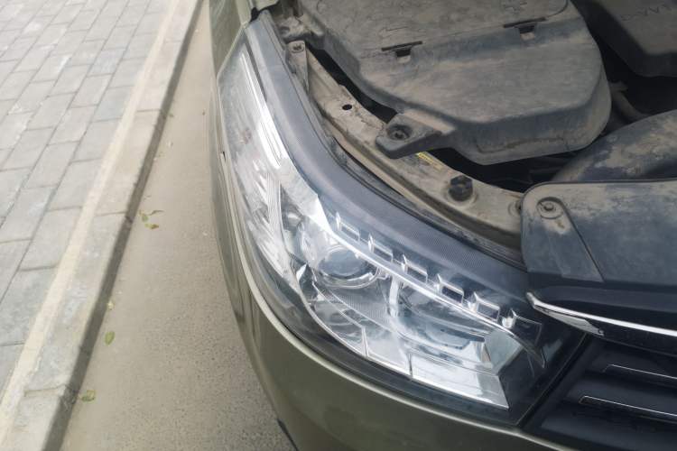 Used HYOSOW S2 2015 1.5L Manual Luxury Edition China IV Right Front Headlight