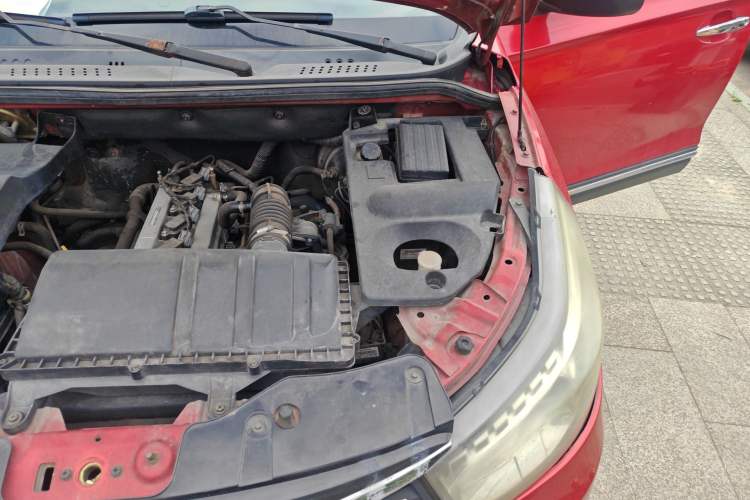 Used HYOSOW S2 2015 1.5L Manual Base Version China V Engine Bay Left