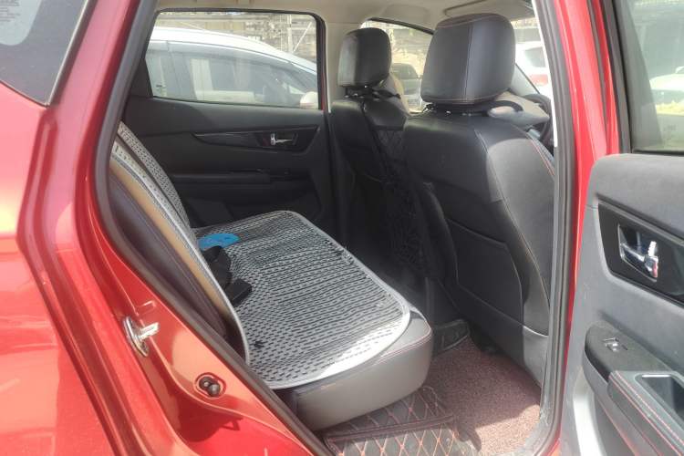 Used HYOSOW S2 2015 1.5L Manual Luxury Edition China IV Interior 10