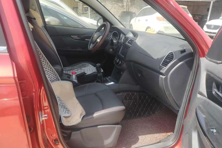 Used HYOSOW S2 2015 1.5L Manual Luxury Edition China IV Interior 7
