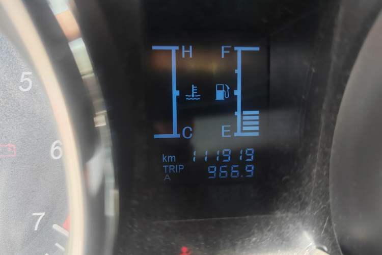 Used HYOSOW S2 2015 1.5L Manual Luxury Edition China IV Odometer Close Up