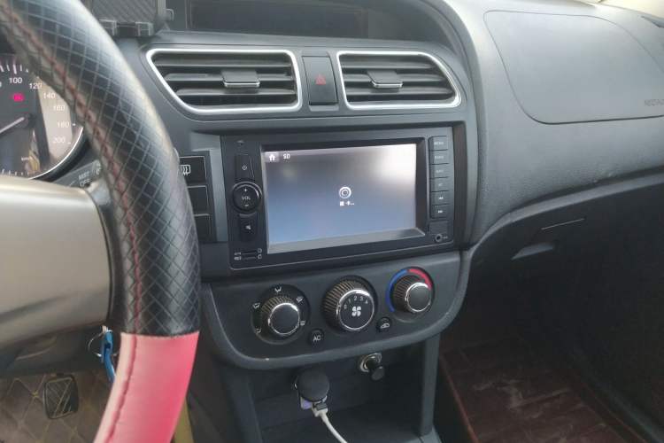 Used HYOSOW S2 2015 1.5L Manual Luxury Edition China IV Audio And AC Panel