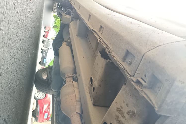 Used HYOSOW S2  Chassis Front Right