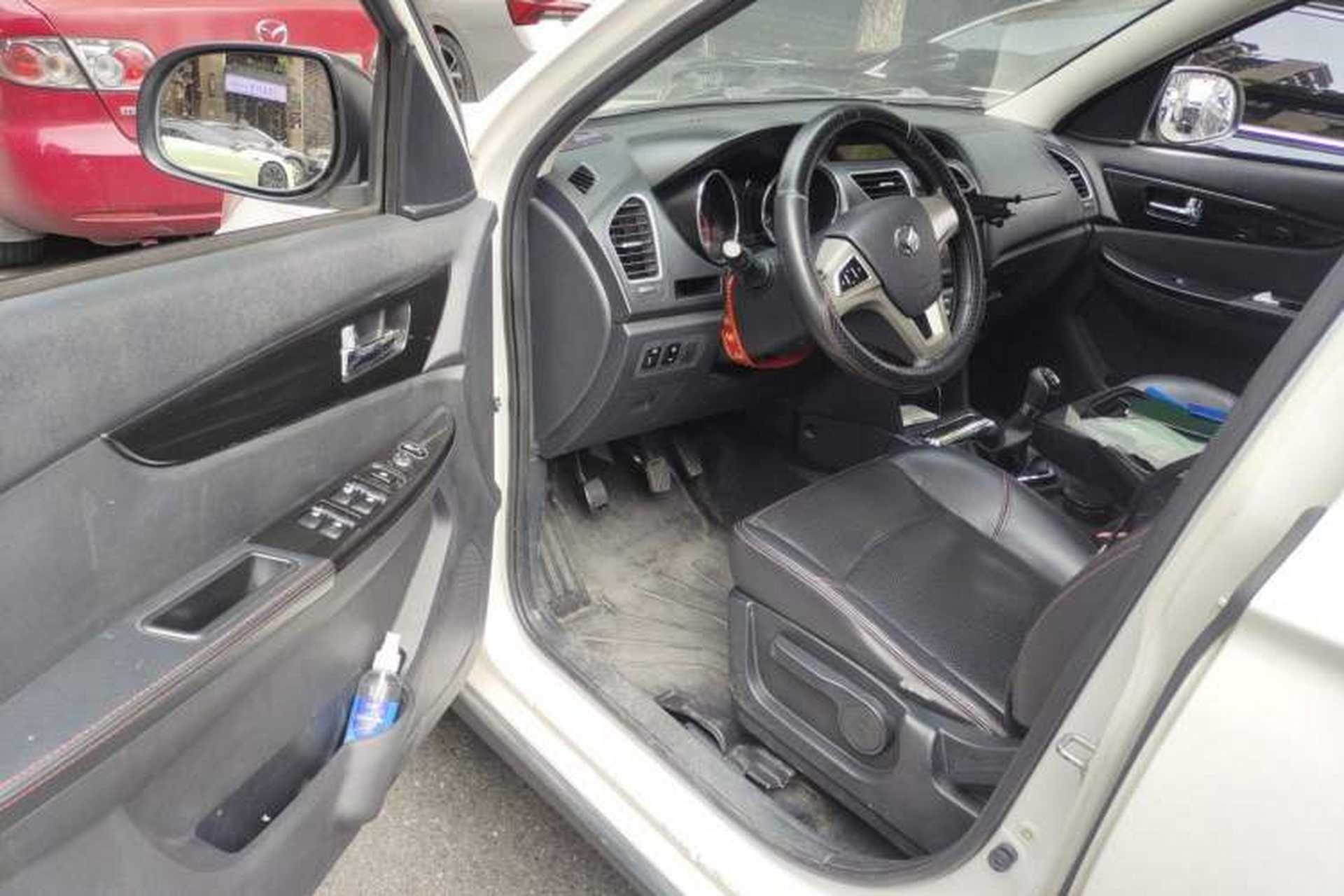 Used HYOSOW S2 2015 1.5L Manual Luxury Edition China IV Driver Seat