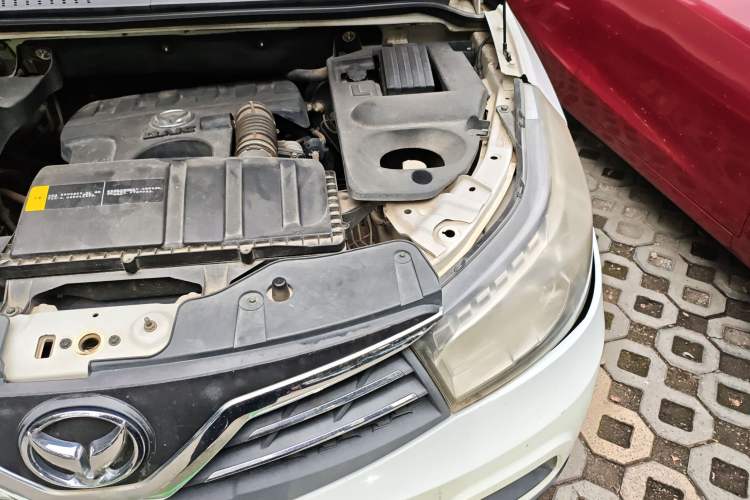 Used HYOSOW S2 2015 1.5L Manual Luxury Edition China IV Engine Bay Left