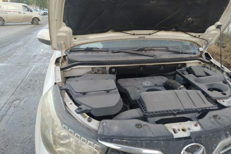 Used HYOSOW S2 2015 1.5L Manual Luxury Edition China IV Engine Bay Right