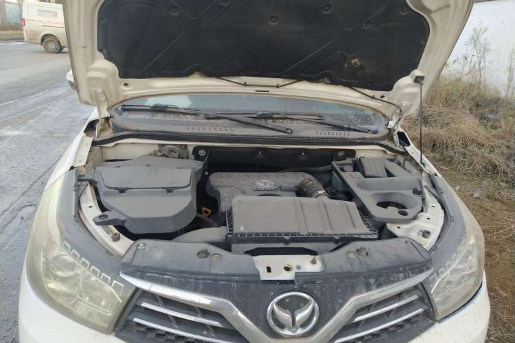 Used HYOSOW S2 2015 1.5L Manual Luxury Edition China IV Engine Bay