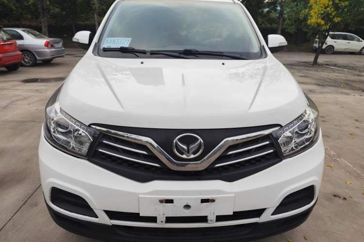 Used HYOSOW S2 2015 1.5L Manual Luxury Edition China IV Exterior 2