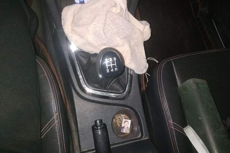 Used HYOSOW S2 2015 1.5L Manual Luxury Edition China IV Gear Lever
