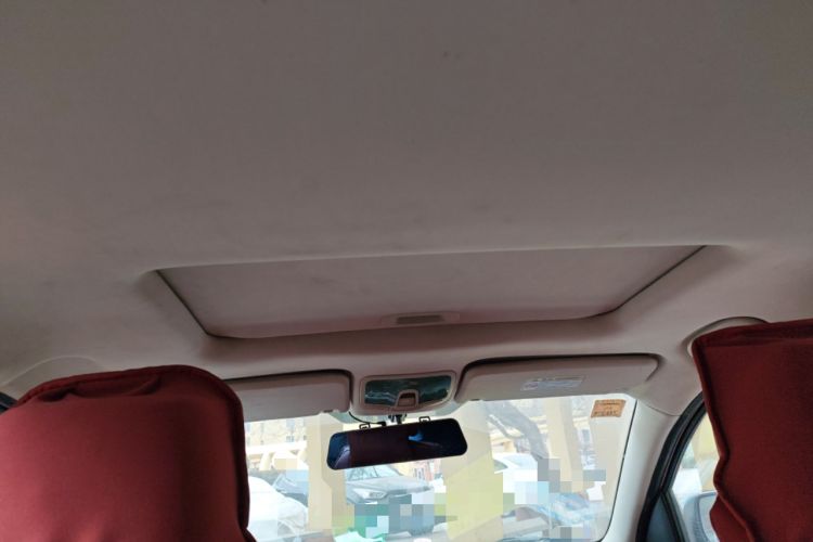 Used HYOSOW S2 2015 1.5L Manual Luxury Edition China IV Headliner