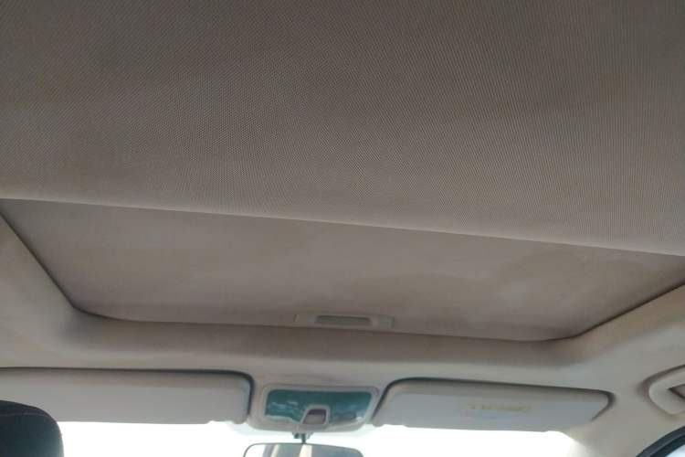 Used HYOSOW S2 2015 1.5L Manual Luxury Edition China IV Headliner